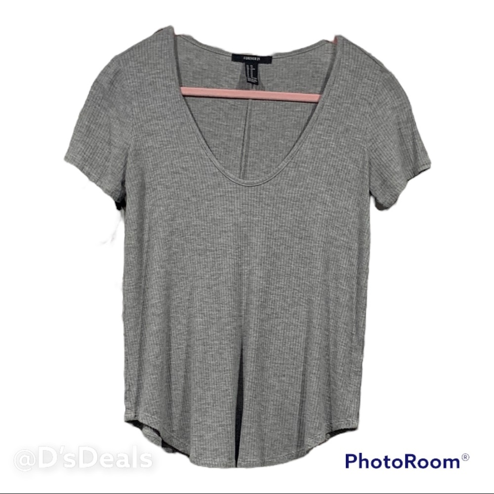 FOREVER 21 Ribbed Tee